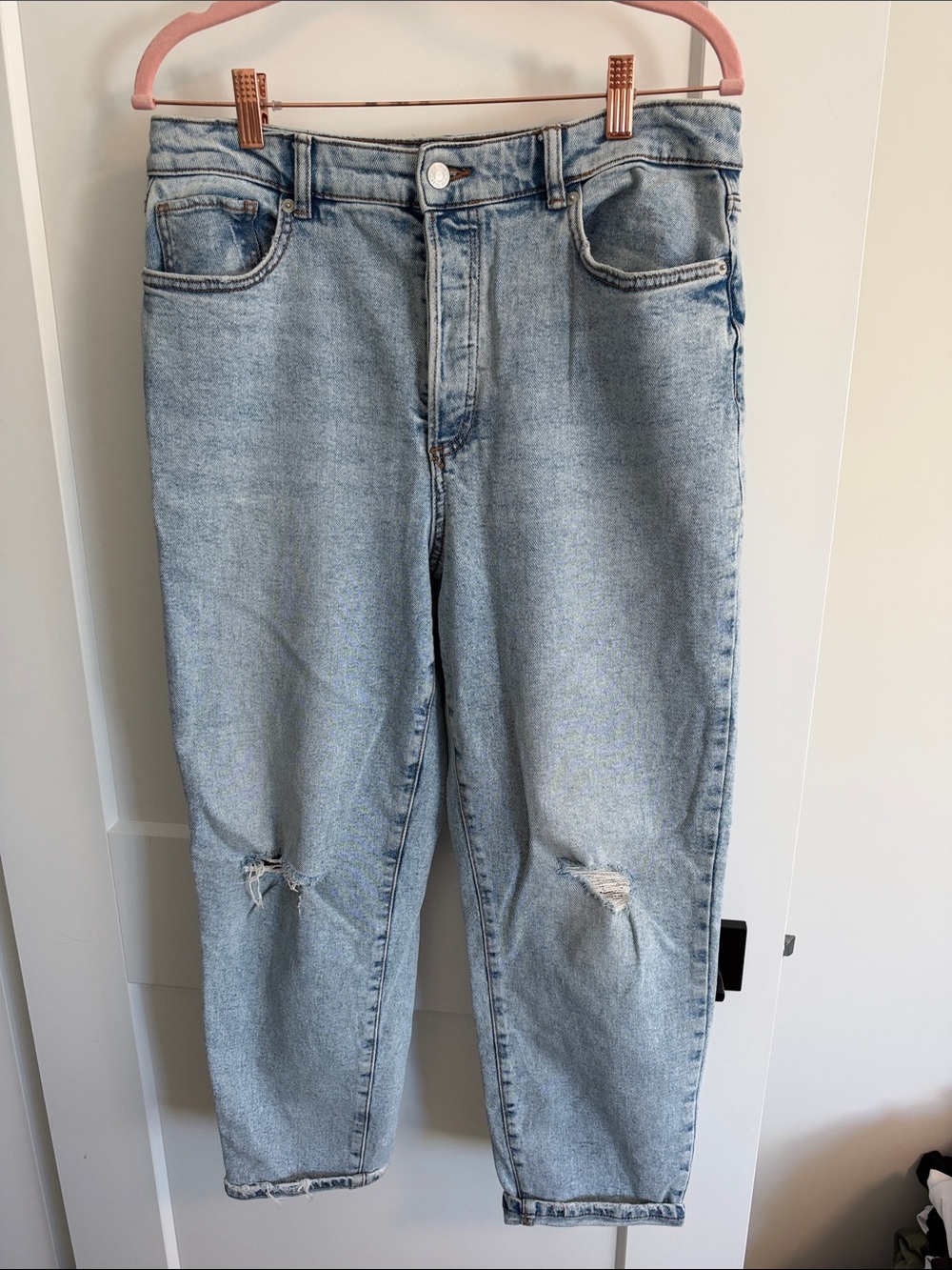 Joe Fresh Light Blue Boyfriend Jeans with Knee Rips